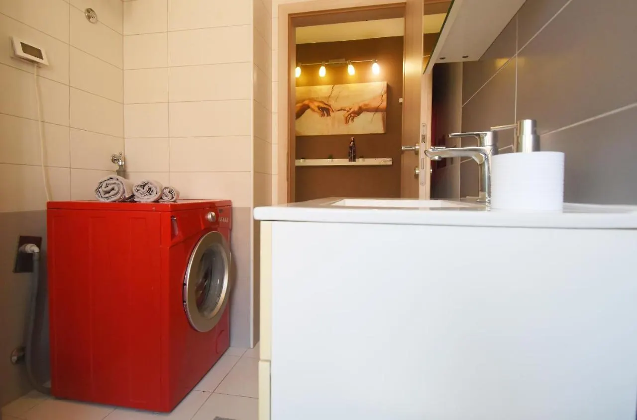 Beautiful Apartment Butterfly With Free Parking Pula Croatia