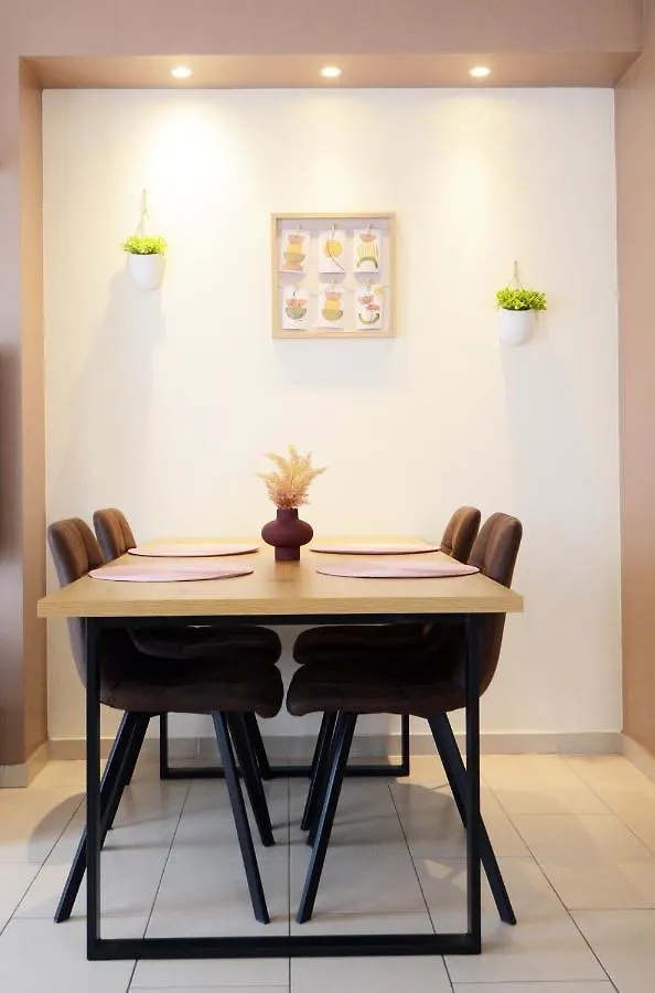 Beautiful Apartment Butterfly With Free Parking Pula